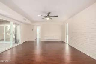 Photo #4: 6523235 Listing