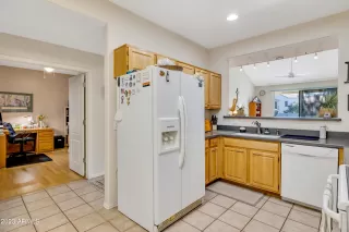 Photo #3: 6523298 Listing 