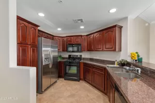 Photo #2: 6523358 Listing 