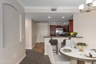 Photo #5: 6523358 Listing 