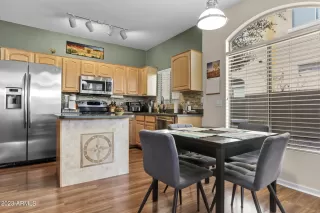 Photo #3: 6523439 Listing 