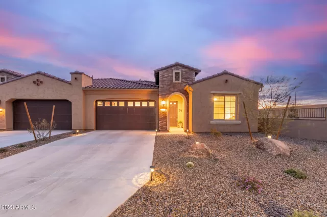 MLS: 6523564 Condo For Sale