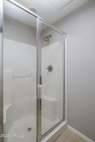 Photo #5: 6523656 Listing