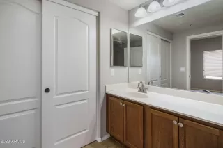 Photo #6: 6523656 Listing