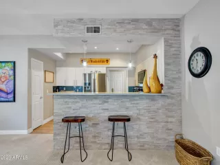 Photo #4: 6523820 Listing 