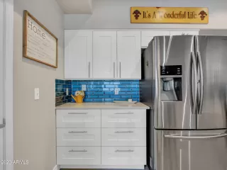 Photo #6: 6523820 Listing 