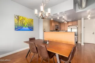 Photo #4: 6524032 Listing