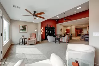 Photo #5: 6524173 Listing