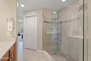 Photo #4: 6524235 Listing