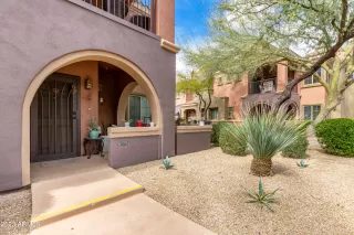 Photo #5: 6524329 Listing