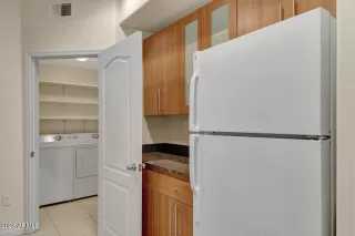 Photo #2: 6524407 Listing