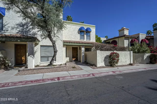 MLS: 6524434 Condo For Sale