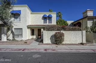 Photo #2: 6524434 Listing