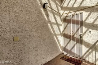 Photo #6: 6524443 Listing