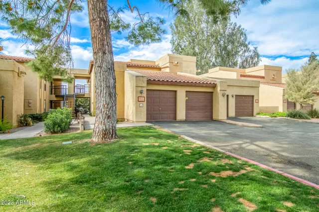 MLS: 6524618 Condo For Sale