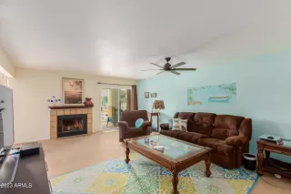 Photo #4: 6524618 Listing