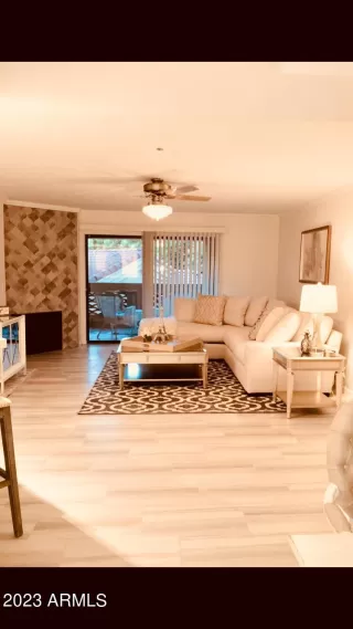 Photo #1: 6524626 Listing