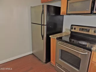 Photo #2: 6524887 Listing 