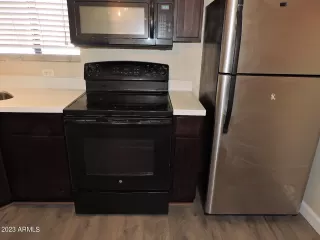 Photo #3: 6524891 Listing