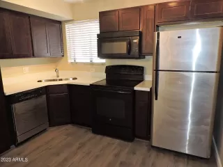 Photo #4: 6524891 Listing