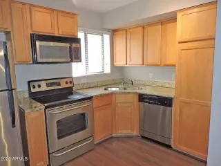 Photo #3: 6524895 Listing