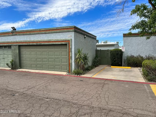 MLS: 6525083 Condo For Sale