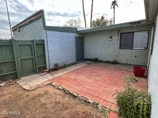 Photo #5: 6525083 Listing