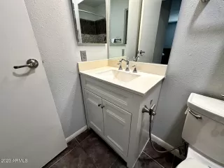 Photo #4: 6525277 Listing