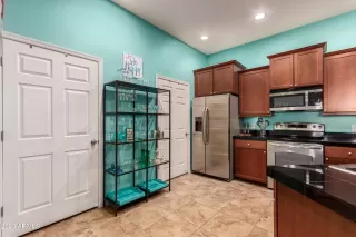 Photo #6: 6525291 Listing