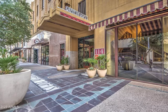 MLS: 6525361 Condo For Sale