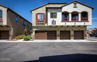 Photo #1: 6525403 Listing