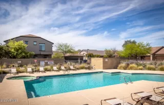 Photo #3: 6525403 Listing