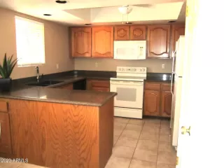 Photo #1: 6525809 Listing 