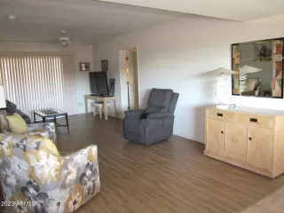 Photo #5: 6525809 Listing 