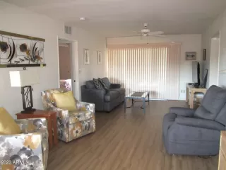 Photo #6: 6525809 Listing 