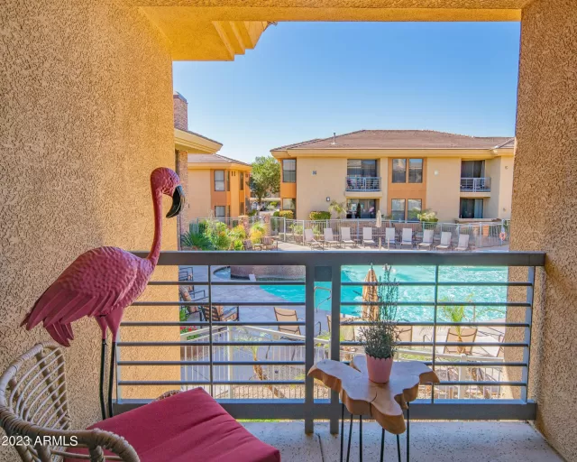 MLS: 6526008 Condo For Sale