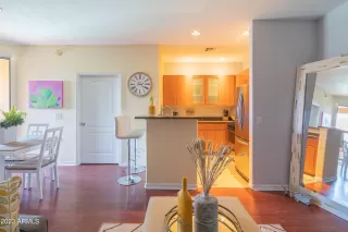 Photo #4: 6526008 Listing