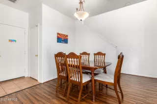 Photo #5: 6526074 Listing 