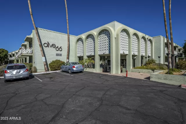 MLS: 6526372 Condo For Sale