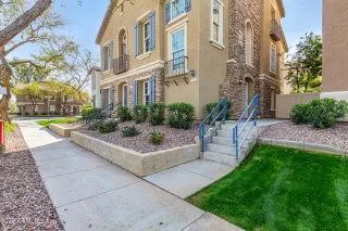 Photo #2: 6526434 Listing