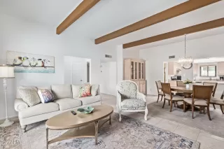 Photo #3: 6526457 Listing 