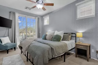 Photo #5: 6526559 Listing