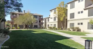 Photo #2: 6526588 Listing