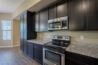 Photo #3: 6526602 Listing 