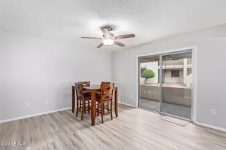 Photo #4: 6526670 Listing 