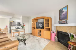 Photo #2: 6526988 Listing