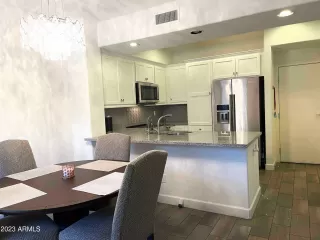 Photo #3: 6527089 Listing