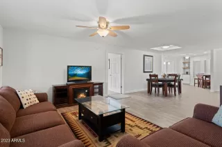 Photo #6: 6527337 Listing