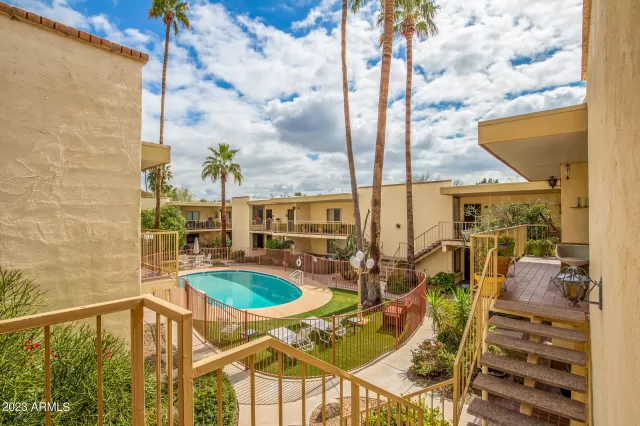 MLS: 6527395 Condo For Sale