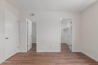 Photo #6: 6527395 Listing 